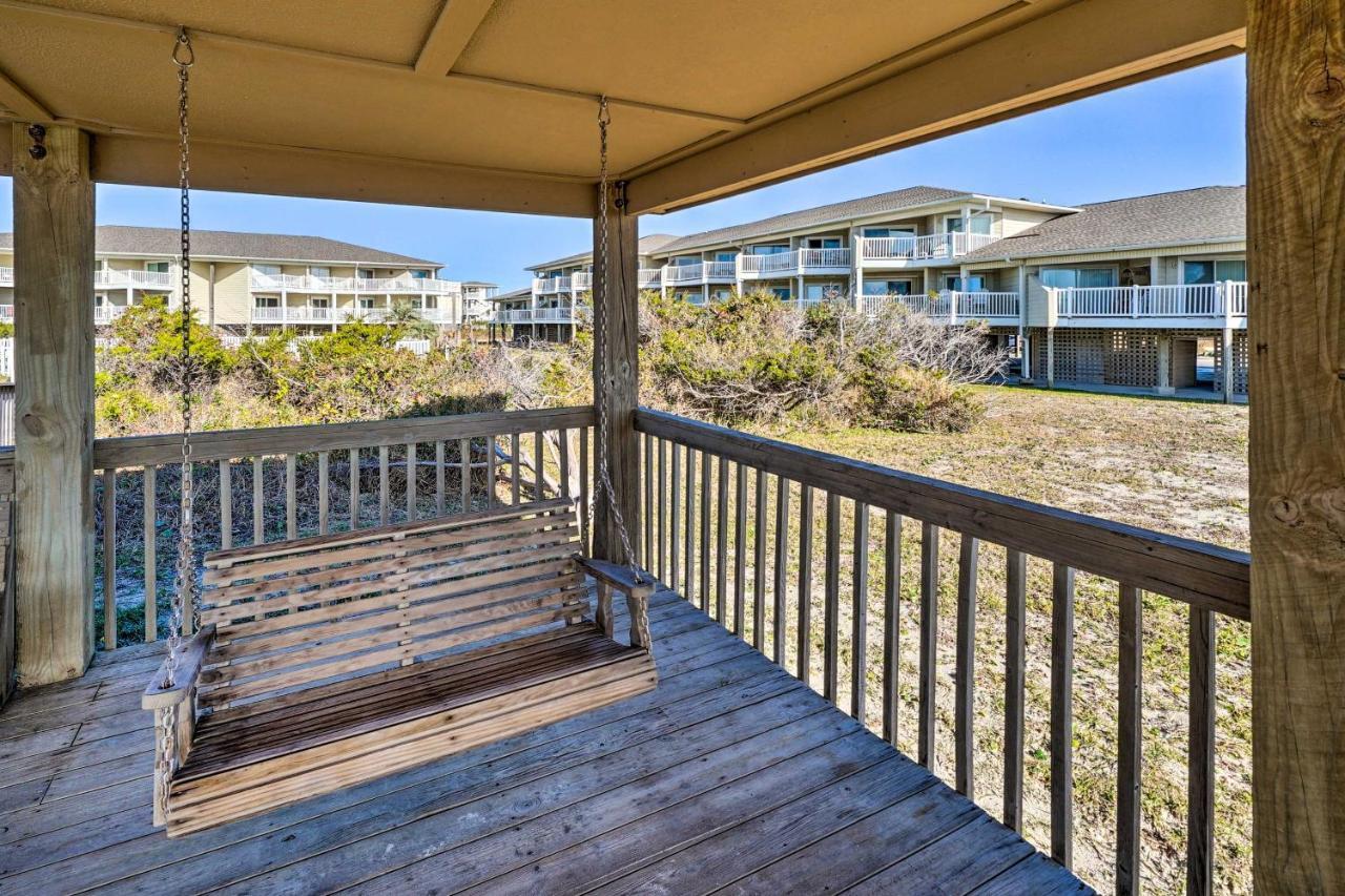 Oak Island Beachfront Condo With Community Pool Exterior photo